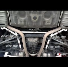 Barra de Refuerzo deportiva Lexus Ls 430 00-06 UltraRacing 2-puntos Trasera Inferior Tiebarstyle=